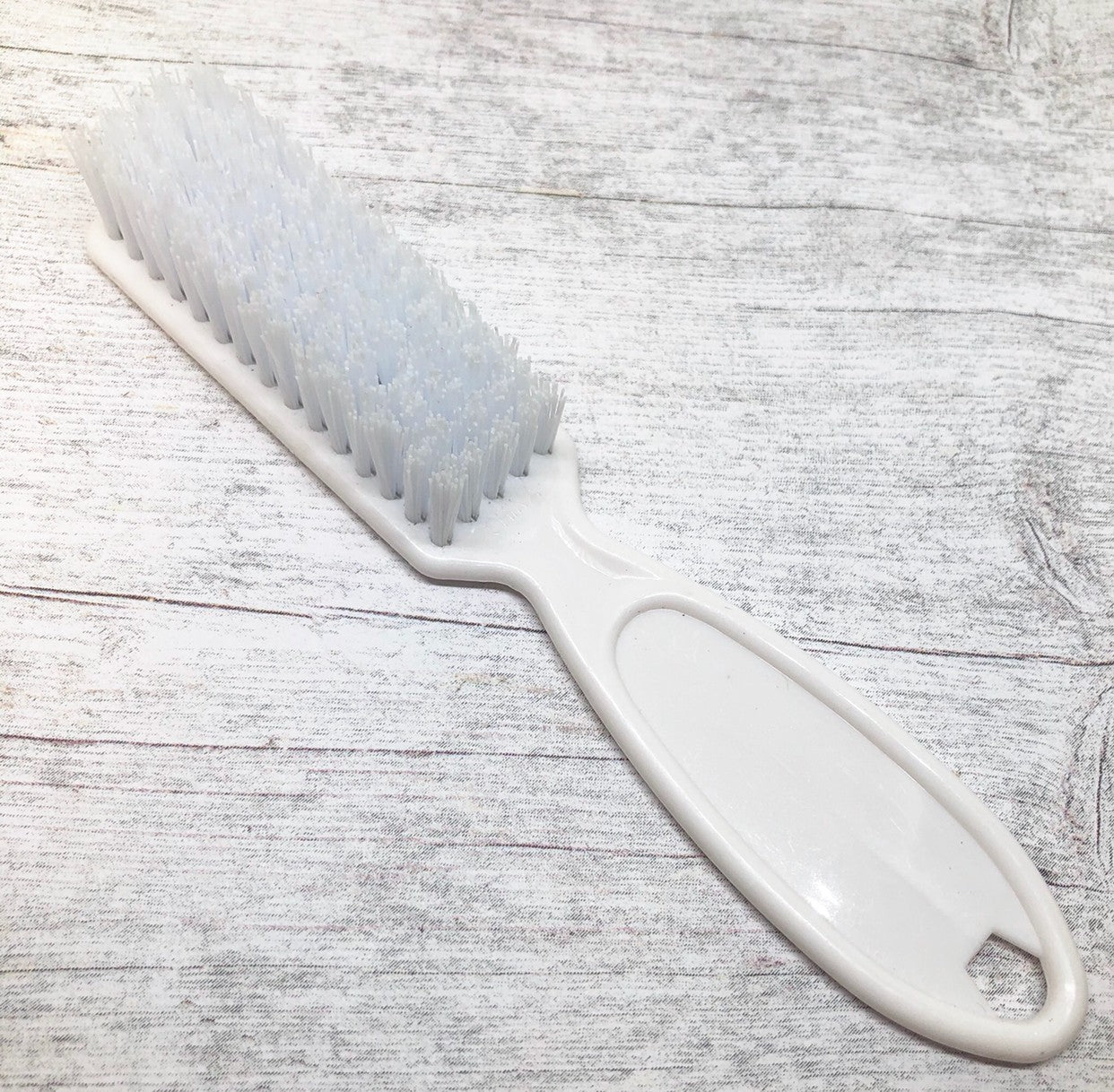 ATL- Handle Manicure Brush